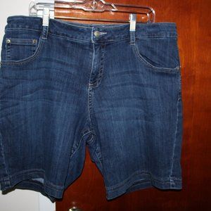 Lee Made to Fit Blue Jean Shorts